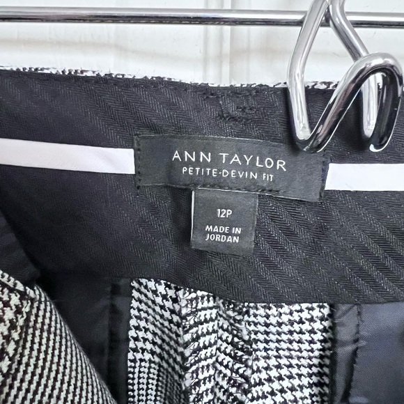 Ann Taylor Black and White Houndstooth Pants - Picture 3 of 3